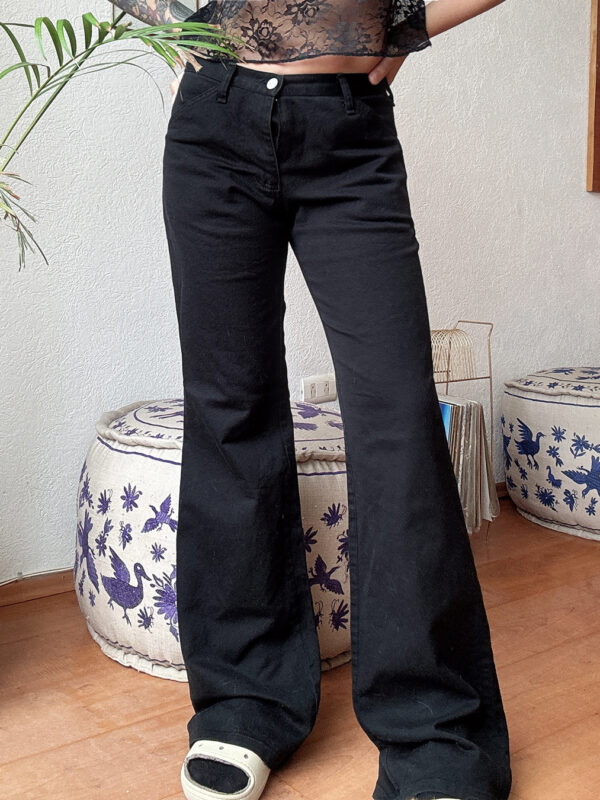 Jeans y2k Mode Wichtig