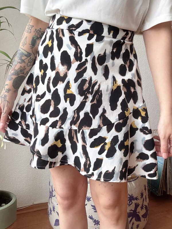 Falda animal print