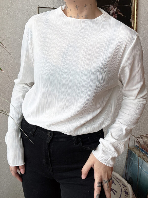 Blusa minimal