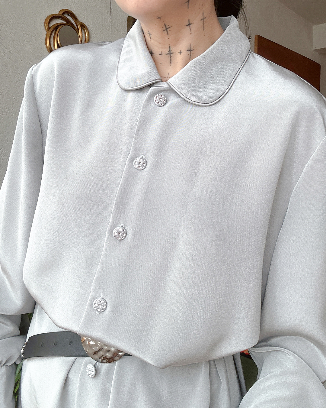 Blusa Vanity plateada - Imagen 2