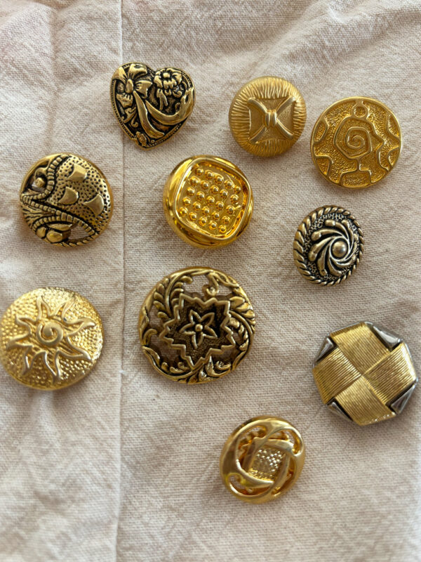 Mix botones sol y corazón